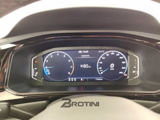 VOLKSWAGEN T-Roc 1.0 tsi R-Line 110cv 12