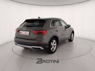 AUDI Q3 35 2.0 tdi Business Advanced s-tronic 2