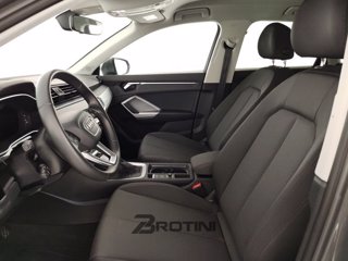 AUDI Q3 35 2.0 tdi Business Advanced s-tronic 6