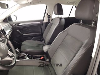 VOLKSWAGEN T-Roc 1.0 tsi Life 110cv 8