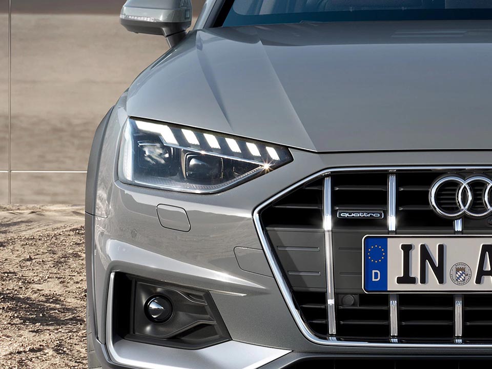 Audi A4 Allroad Quattro La Spezia e Massa fari LED