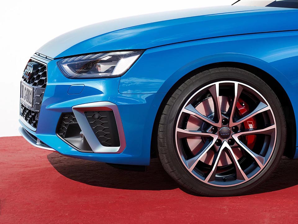 Audi S4 La Spezia e Massa dettaglio