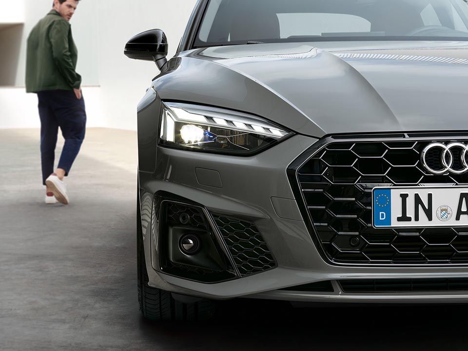Audi A5 Sportback La Spezia e Massa fari LED