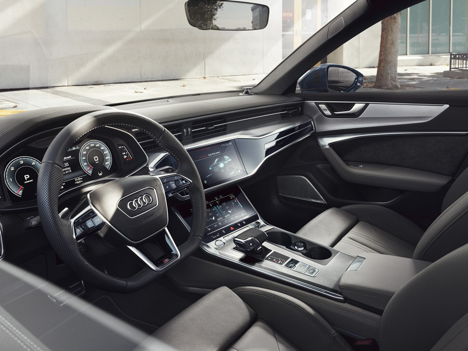 Audi A6 Avant La Spezia e Massa interni