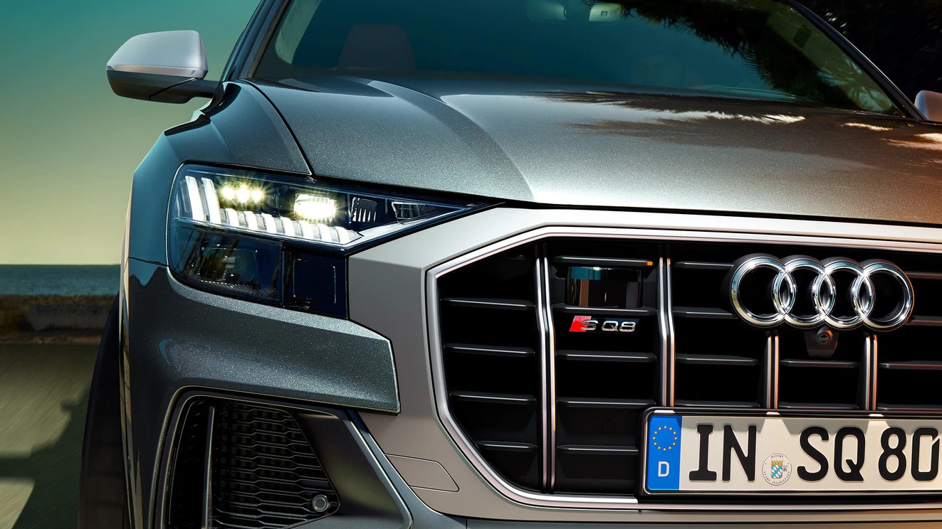 Audi SQ8 3