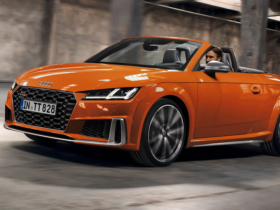 Audi TTS Roadster La Spezia e Massa esterni