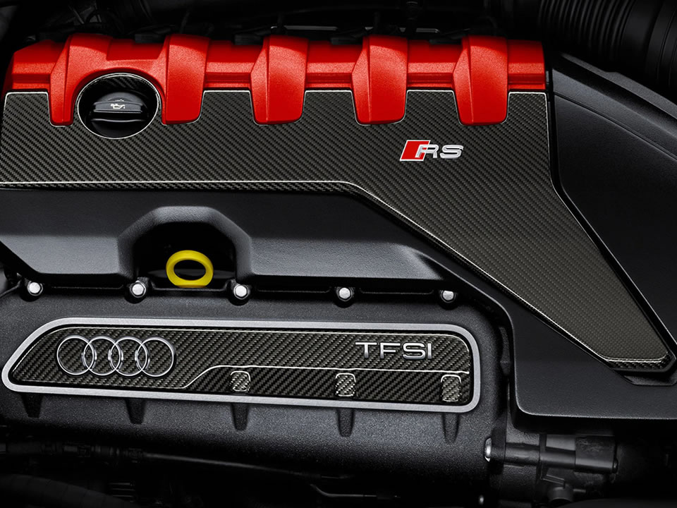 Audi TT RS Roadster La Spezia e Massa motore