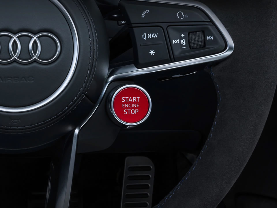 Audi R8 Spyder V10 Quattro La Spezia e Massa dettaglio