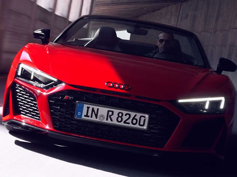 Audi R8 Spyder V10 RWD La Spezia e Massa esterni